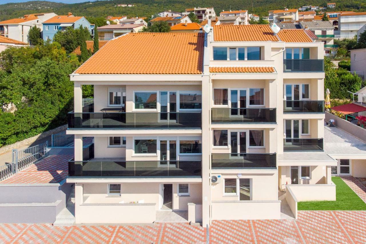 Villa Veronique Dramalj Exterior photo